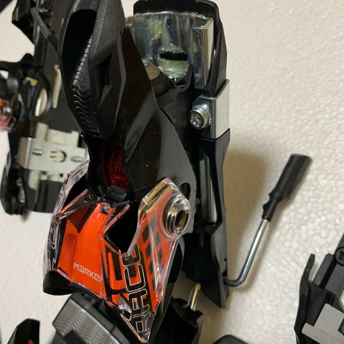 マーカーxcel16 スキービンディング race 新品 未使用 - マーカー 