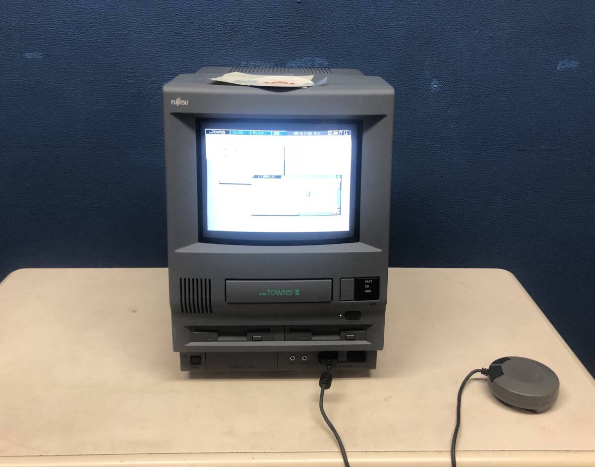 FM TOWNS Ⅱ FMTW2UG40 ほとんど使用された形跡ありませんがジャンク