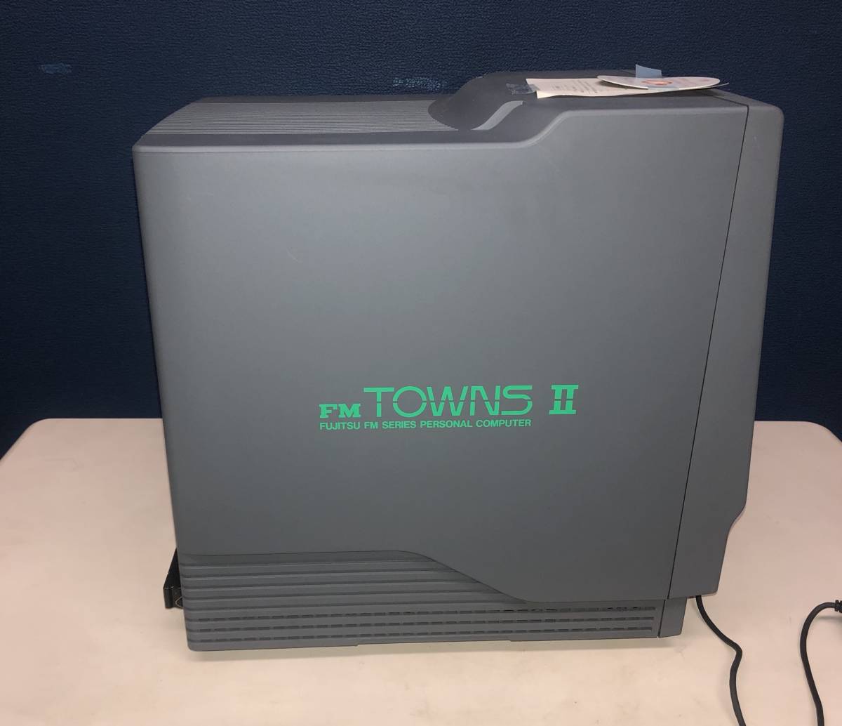 FM TOWNS Ⅱ FMTW2UG40 ほとんど使用された形跡ありませんがジャンク