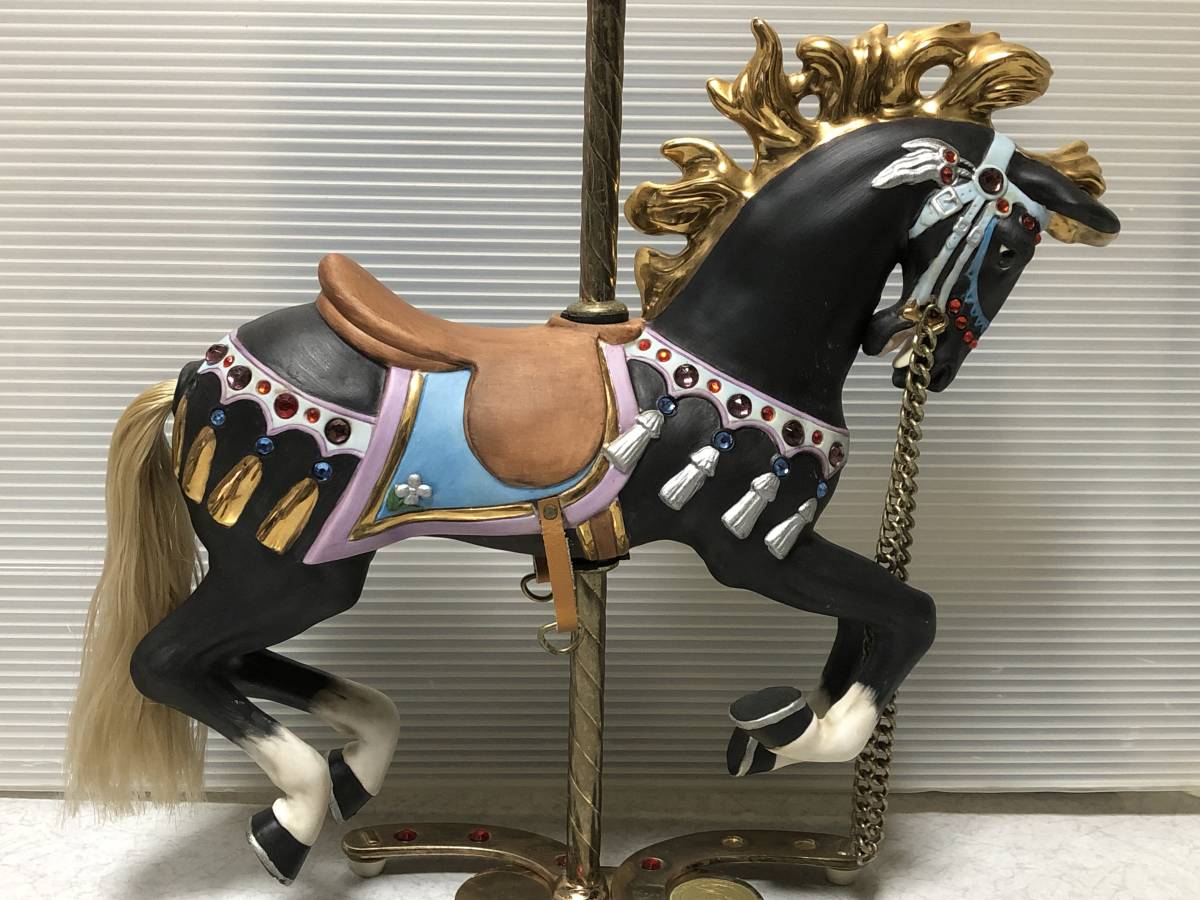 陶器＆鉄製 メリーゴーランドの飾り馬】回転木馬/店舗什器/オブジェ 