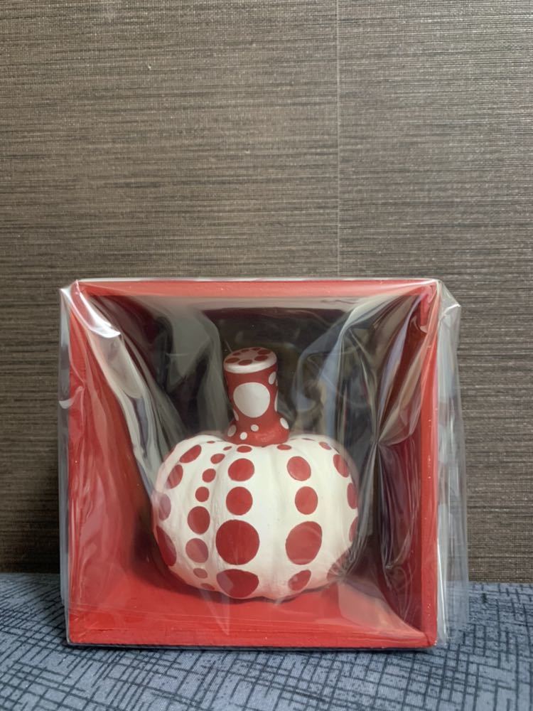 草間彌生 かぼちゃ 草間彌生 クッション 非売品 展の展示非売品