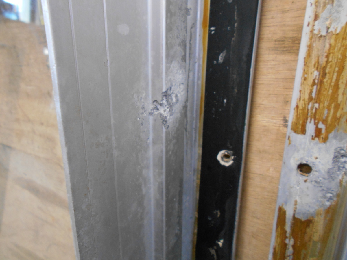 19-541 船舶用アルミサッシ 固定窓 2枚セット 漁船、作業船、レストア、コンテナ、ガレージ、倉庫、コンテナ、店舗、ペット小屋等_5