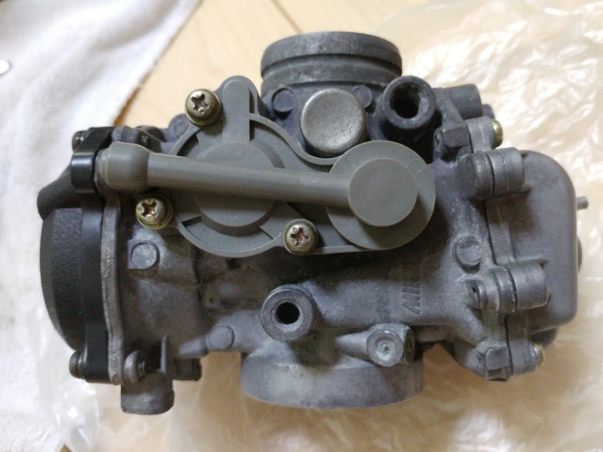 多数のパーツを新品に交換しました。SR400 キャブレター 1JR 純正CV 