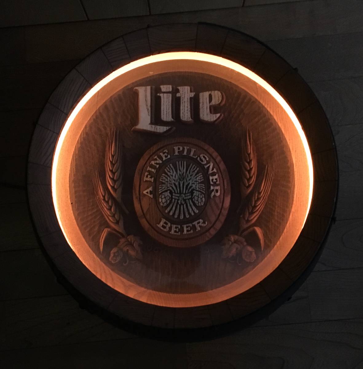  Miller lite ビール ミラー ライト サイン 販促 ディスプレイ 樽 バレル barrel 電飾 看板 beer(看板)｜売買されたオークション情報、yahooの商品情報をアーカイブ公開 - オークファン 看板