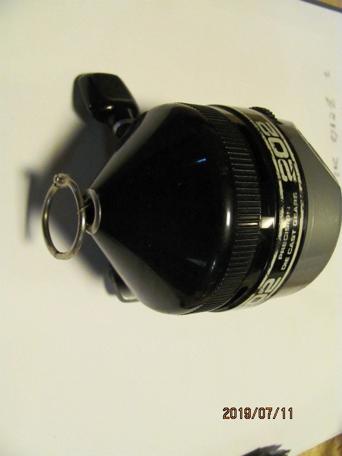 ZEBCO　202中古_2