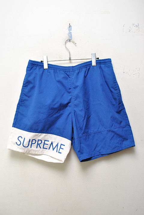 Supreme Banner Water Short Supreme Supreme Banner Water Short Red