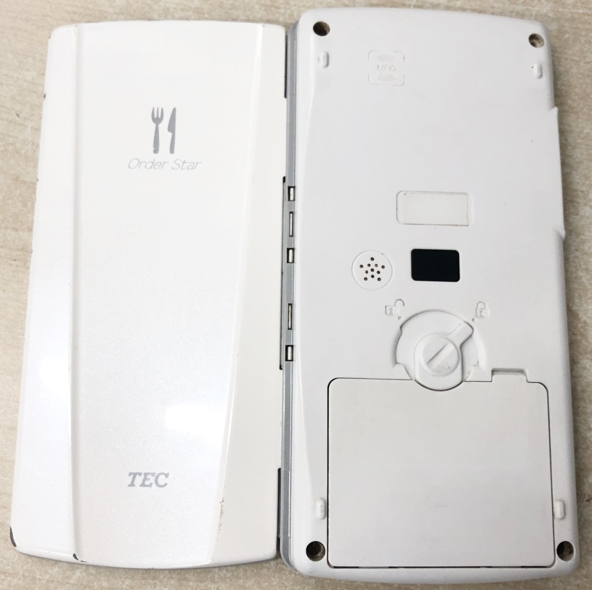 111 東芝TEC ハンディターミナル HTL-200-1B-01-R ホワイト バッテリー 