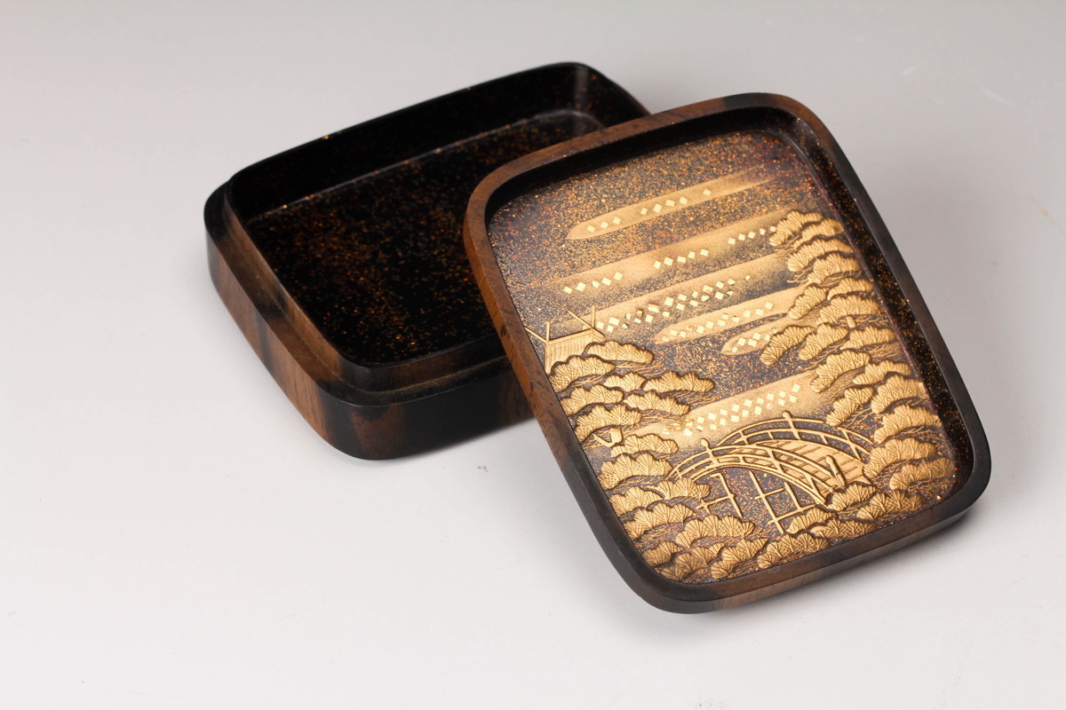 安い，100%新品 【佳香】谷内友三(友華) 住吉蒔絵黒柿香合 共箱 栞