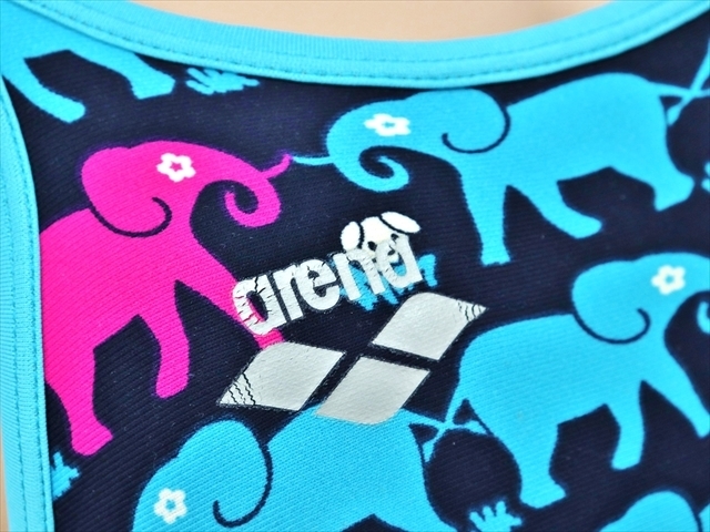 T2 540 お盆期間中8 10 18日は休業 アリーナ Sar 4108wj ゾウさんが可愛い スーパーフライバック競泳タフスーツr140 140cm以上 売買されたオークション情報 Yahooの商品情報をアーカイブ公開 オークファン Aucfan Com