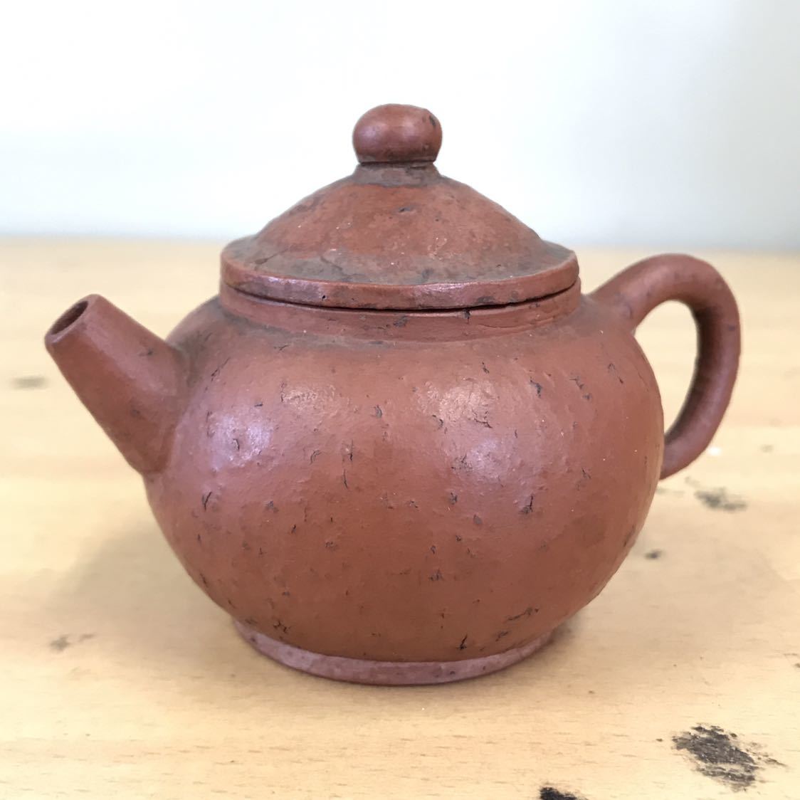 10149△有田焼 深川製磁 松鯉絵 花瓶 花器 花壺 つぼ 壺 華道 宮内庁