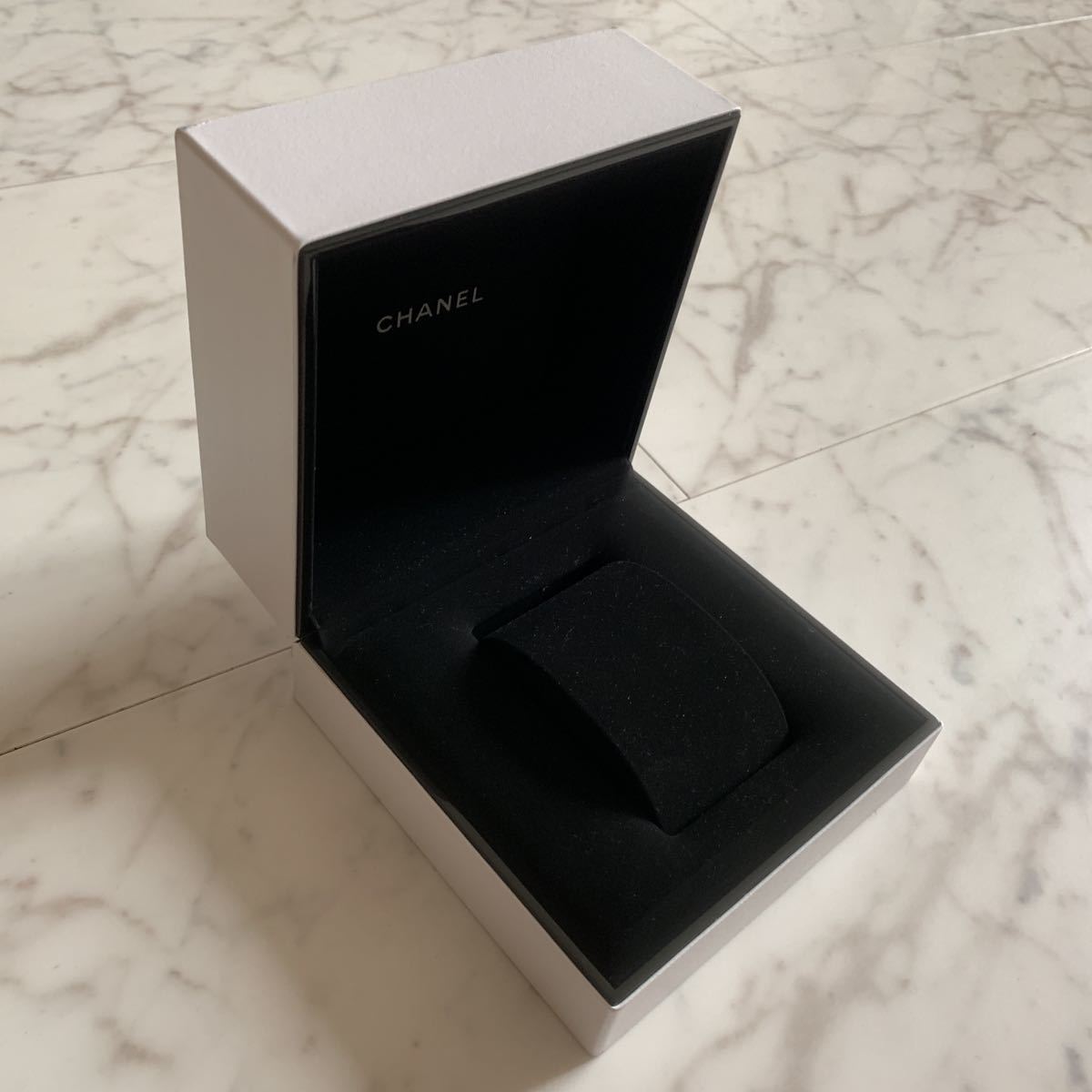 中古 美品 CHANEL シャネル 腕時計 空箱 ケース 外箱破損 209 【公式通販】