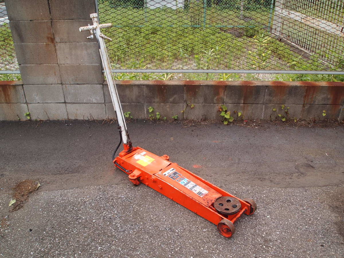 BANZAI MA-200LS バンザイ 2t 中古品バンザイ エアーガレージジャッキ 