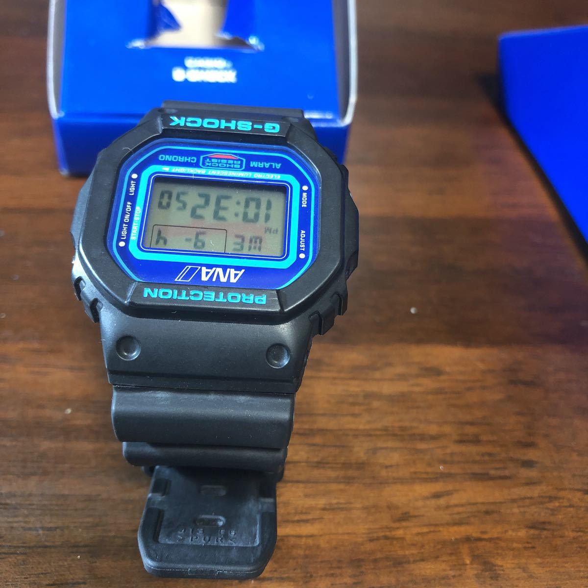CASIO G-SHOCK ANA コラボ DW-5600VT 機内販売限定 激レア品 G-SHOCK DW-