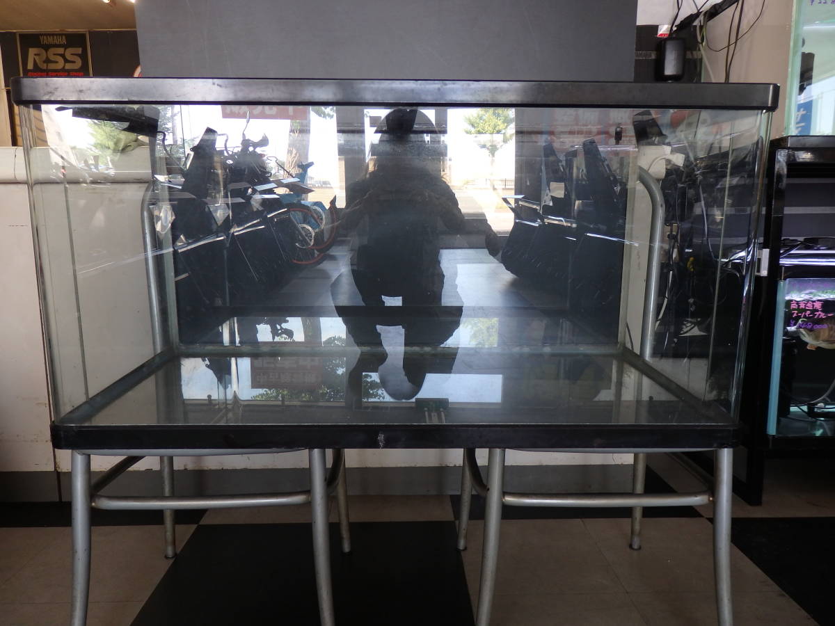 大型ガラス水槽 前面両角曲面９０×４５×４５ ディスカス アロワナ 大型魚 小型熱帯魚 中古品 引取限定!!_1