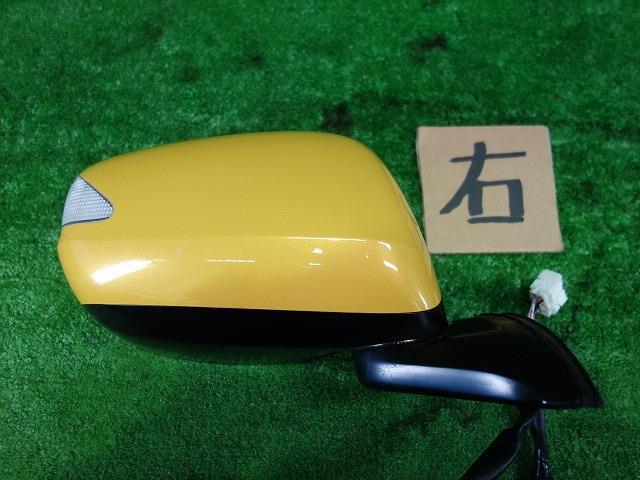 ◆☆動作確認済☆ フィット GE6 GE7 GE8 GE9 右ドアミラー 右サイドミラー 電格 ウィンカー 9ピン 黄Y66P