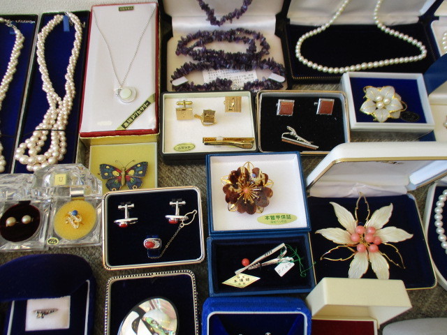 USED⁄ジャンク○メッキアクセサリー アクセサリー大量 USED⁄ジャンク○メッキアクセサリー アクセサリー大量