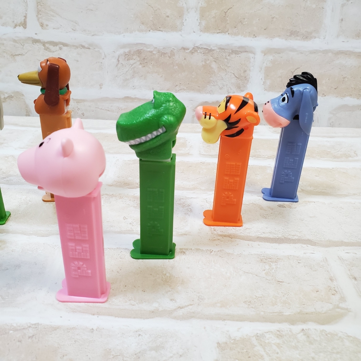 Pez ペッツ 14個 まとめ売り ケースのみ ディズニー トイストーリー カーズ プーさん モンスターズインク ニモ ドナルドダック お菓子 Pez 売買されたオークション情報 Yahooの商品情報をアーカイブ公開 オークファン Aucfan Com