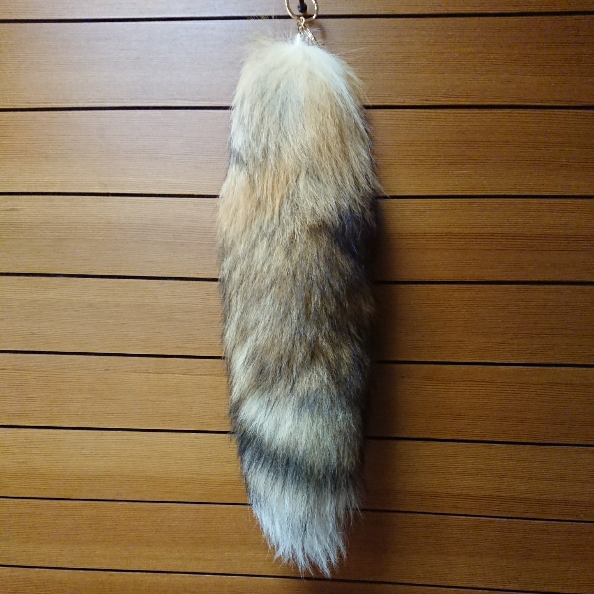 特大 ネコポス 狐しっぽ 尻尾 ファーテール フォックステール チャーム キーホルダー 全長約50cm ブラウン系 一般 売買されたオークション情報 Yahooの商品情報をアーカイブ公開 オークファン Aucfan Com