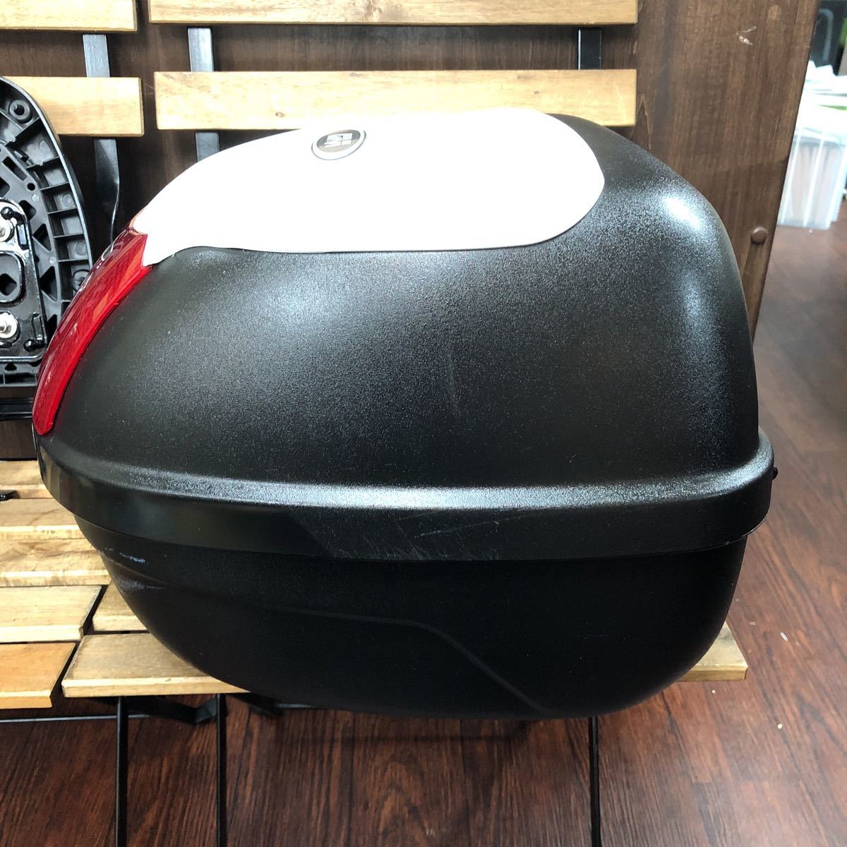 HONDA ダンク 用 GIVI BOX ボックス キャリア 取り付けベース 鍵一本 車体番号 AF74-100～ 現車から取り外し | ダンクにGIVIをを取り付けましょう！ ゼブログ!! - 価格.com 投稿詳細｜MOTOCLE
