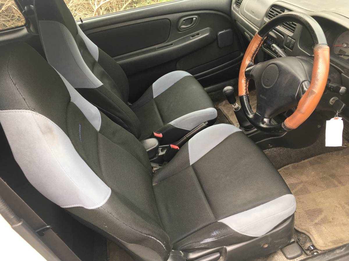 スズキ アルトワークス ベースグレード アルト 2WD 5速マニュアル 