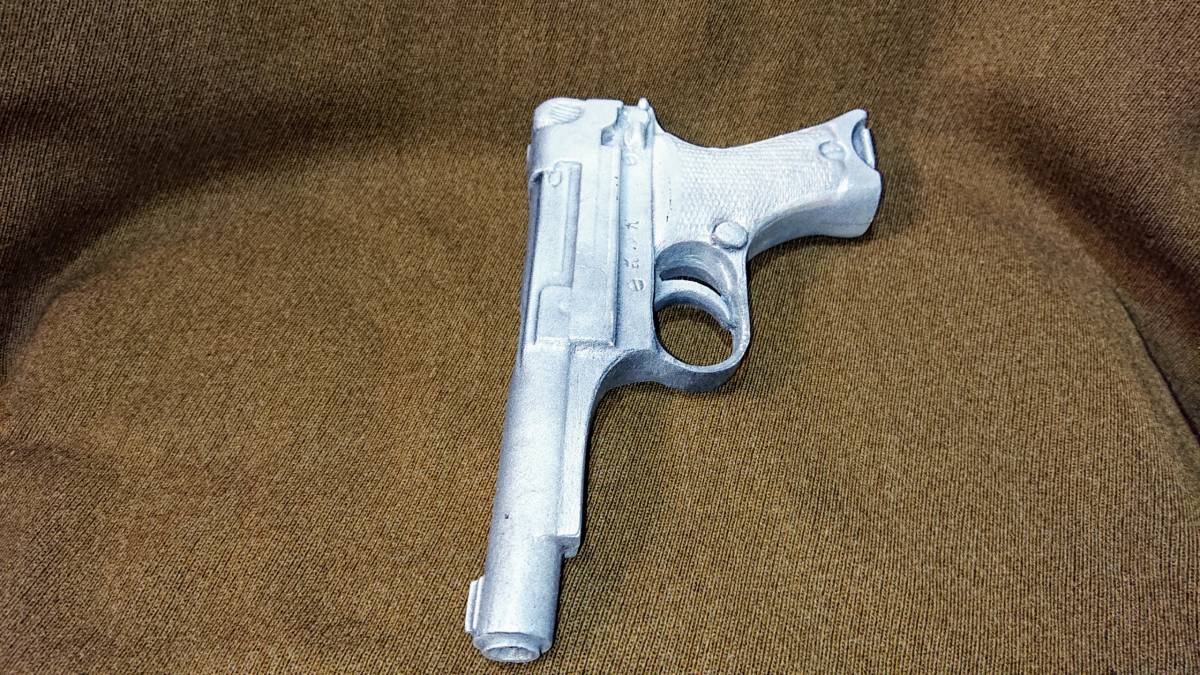 日本陸軍 94式拳銃 無可動文鎮 中田商店 九四式の入札履歴 - 入札者の順位
