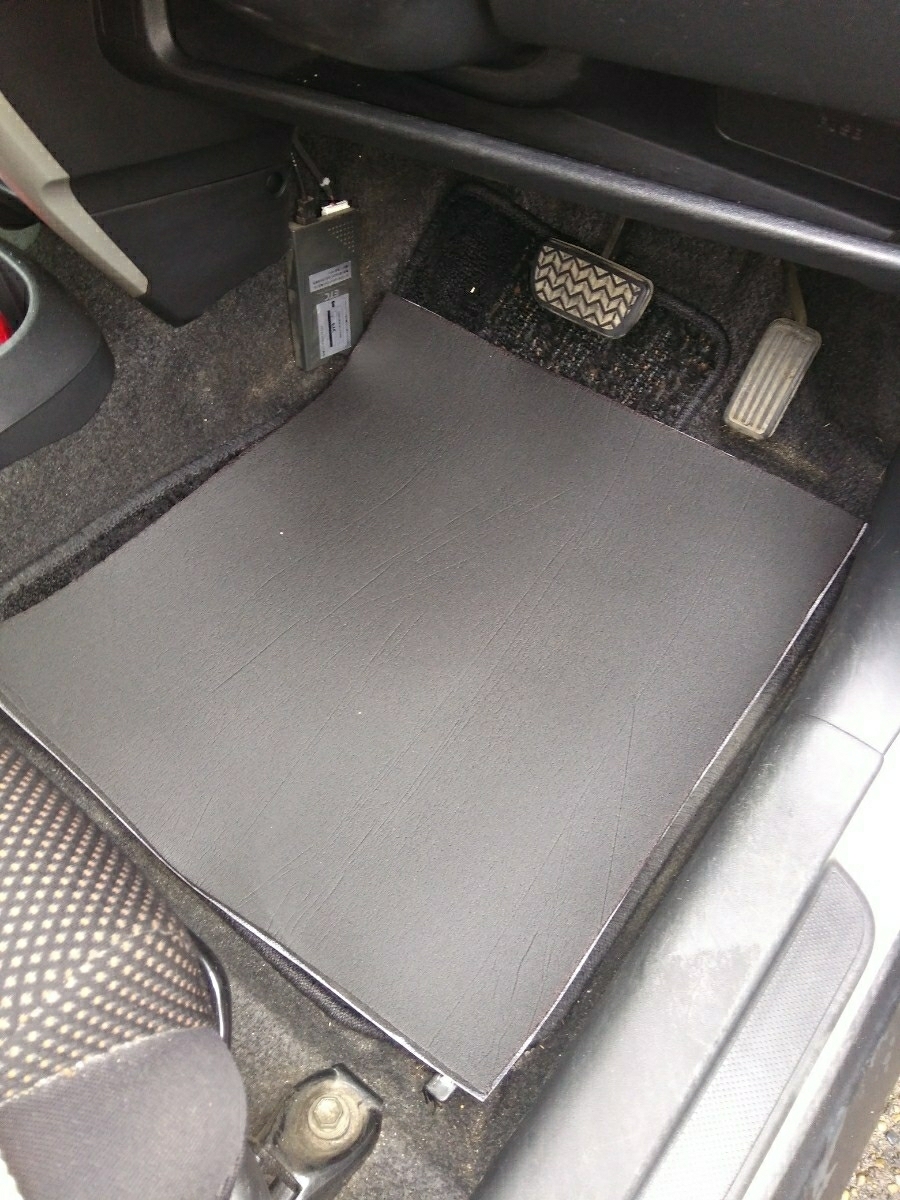 ロードノイズ低減マット 特厚 遮音 吸音 防音マット ミニバンサイズ 訳 