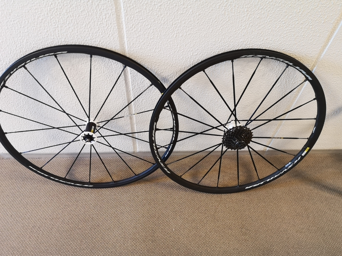 MAVIC KSYRIUM SLE 「マヴィック」 SHIMANO11速 ホイールセット 