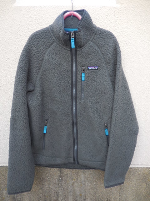 品質保証，HOT M PATAGONIA RETRO PILE JACKET パタゴニア レトロパイル ジャケット フリース グレー FORGE GREY レトロカーディガン 2018年製(Mサイズ)｜売買されたオークション情報、yahooの商品情報をアーカイブ公開 - 男性用