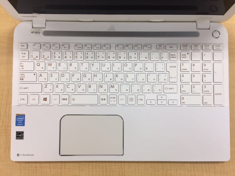 TOSHIBA dynabook T554/56LW ノートパソコン 東芝 ダイナブック