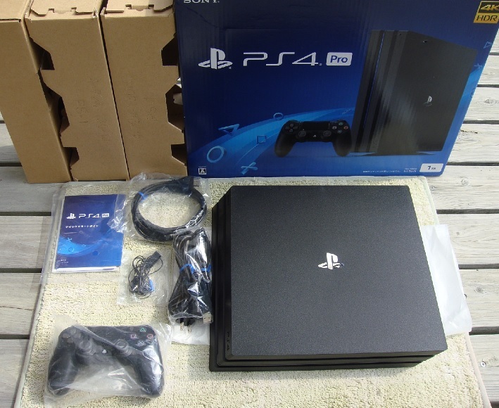 動作良好！PS4 Pro 4K HDR☆美品☆保証あり☆すぐ遊べるフルセット☆プレイステーション４Pro CUH-7100B 1TB☆210封印静音_1