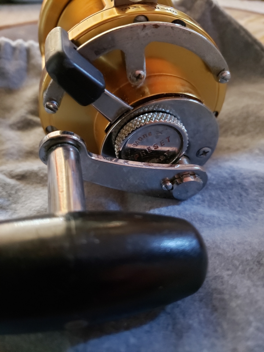 PENN REELS ペン INTERNATIONAL Ⅱ 12 LT 両軸リール
