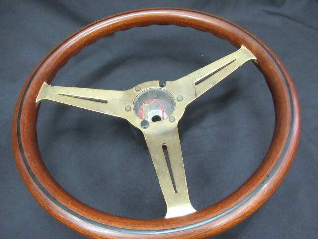 NARDI ナルディ クラシック ウッドステアリングハンドル（イタリア製 