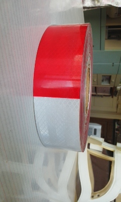 ホノグラム反射テープ紅白です。_2