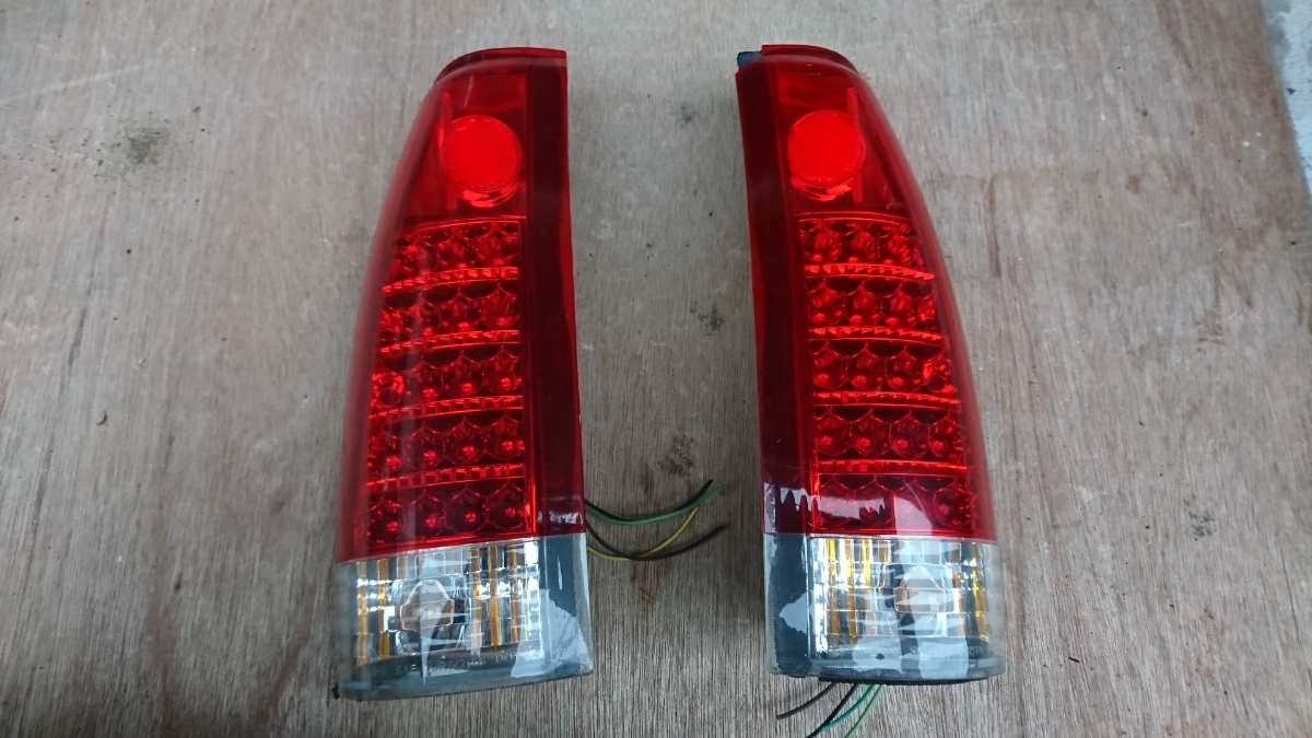シボレー タホ サバーバン AKKON 0 メルカリ LEDテールランプ 