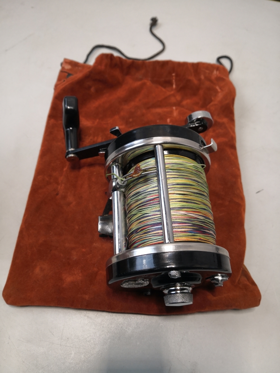 Moulinet Abu Garcia 520 Auto Spin - Fabriqué En 1966 - Modèle Vintage Japon