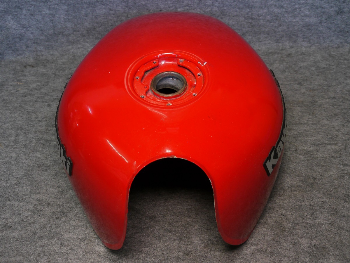 Y19-0620】KAWASAKI ゼファー750用 純正タンク 中古品/ゼファー750
