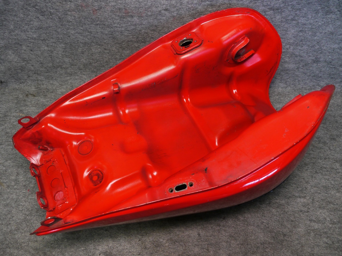 Y19-0620】KAWASAKI ゼファー750用 純正タンク 中古品/ゼファー750