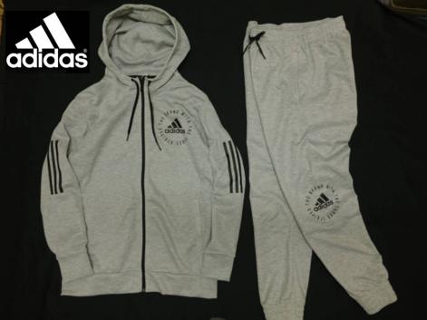 アディダスadidas スウェットフーディー ジップアップパーカー スウェットパンツ 上下セット セットアップ メンズo Xl 定価16 478円 アディダス 売買されたオークション情報 Yahooの商品情報をアーカイブ公開 オークファン Aucfan Com