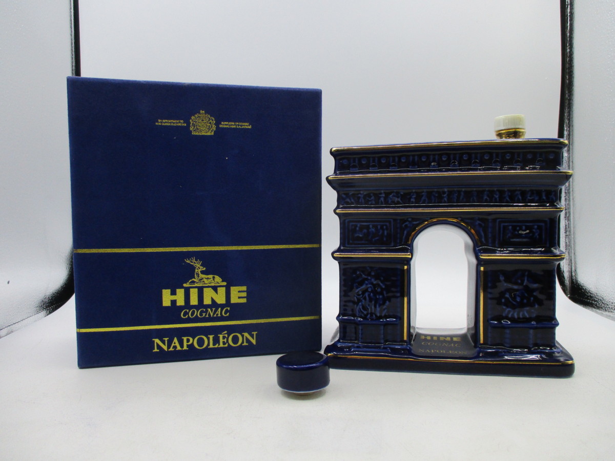 HINE ナポレオン 凱旋門 ハイン ブランデー NAPOLEON 700ml 古酒 陶器 