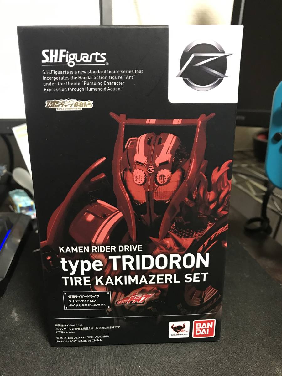 仮面ライダードライブ タイプトライドロン S.H.フィギュアーツ 