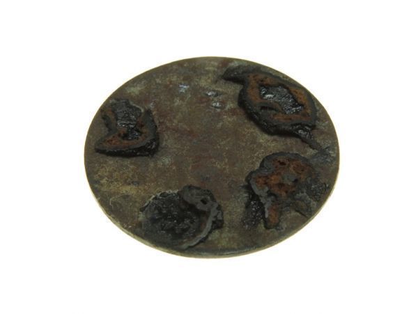 538】明治時代 駒井製 鉄地に金象嵌 前金具4g（刀装具／腰