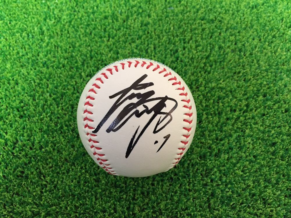 格安，品質保証 日本ハムファイターズ 大谷翔平 直筆サインボール ２０１３キャンプ ロゴ球(記念ボール)｜売買されたオークション情報、yahooの商品情報をアーカイブ公開 - オークファン 記念ボール