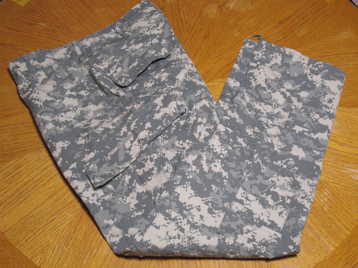 ACU Army Uniform YourMilitaryStories US（米軍放出品）米軍実物 Surplus 米軍放出品　未使用　ＵＳ　ＡＲＭＹ　ＡＣＵ　ＴＲＯＵＳＥＲ