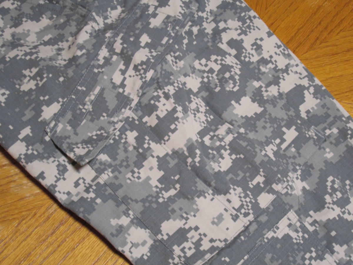 ACU Army Uniform YourMilitaryStories US（米軍放出品）米軍実物 Surplus 米軍放出品　未使用　ＵＳ　ＡＲＭＹ　ＡＣＵ　ＴＲＯＵＳＥＲ