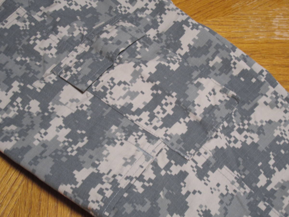 ACU Army Uniform YourMilitaryStories US（米軍放出品）米軍実物 Surplus 米軍放出品　未使用　ＵＳ　ＡＲＭＹ　ＡＣＵ　ＴＲＯＵＳＥＲ