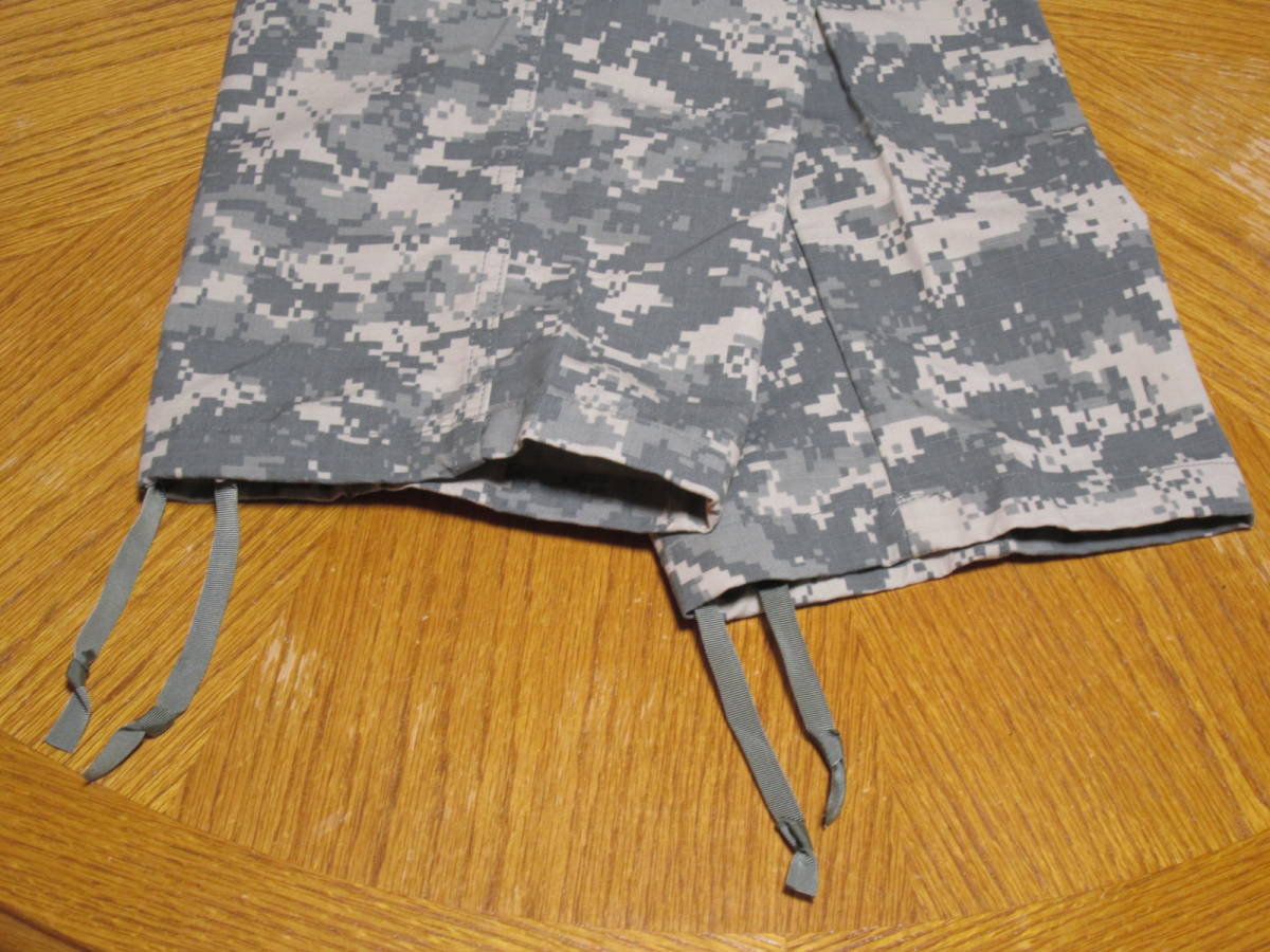 ACU Army Uniform YourMilitaryStories US（米軍放出品）米軍実物 Surplus 米軍放出品　未使用　ＵＳ　ＡＲＭＹ　ＡＣＵ　ＴＲＯＵＳＥＲ
