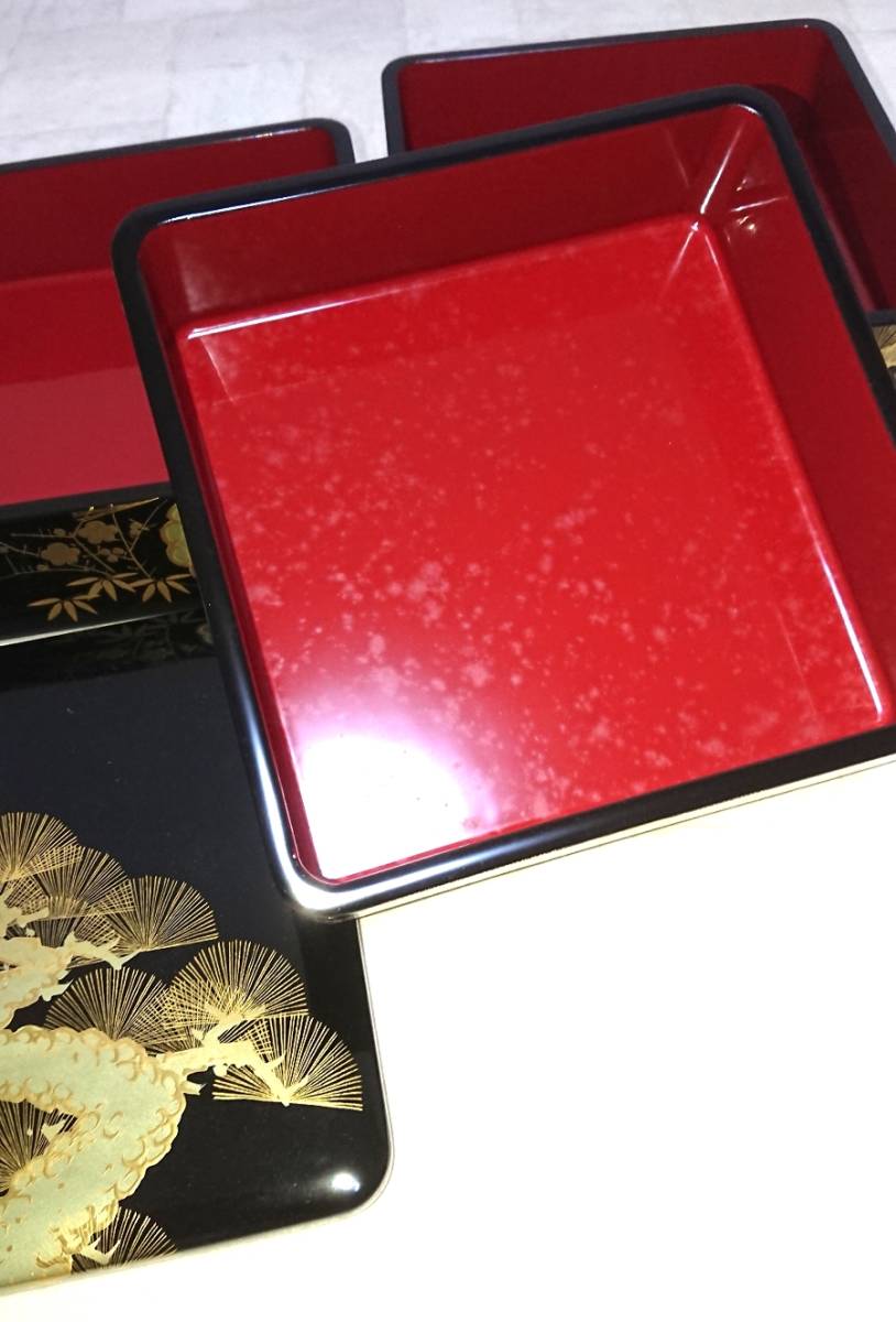 ほぼ未使用 懐石道具 木製 黒真塗 金彩花蒔絵 本重三段