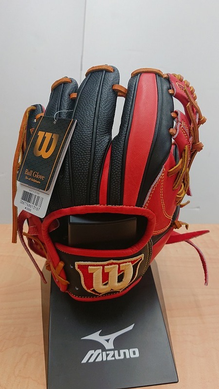  半額 ウィルソン トレーニンググラブ 硬式 軟式 兼用 WTAHTQD6H(内野手用)｜売買されたオークション情報、yahooの商品情報をアーカイブ公開 - オークファン 大人用