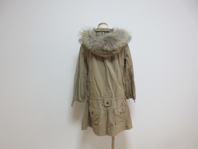 BURBERRY BLUE LABEL/バーバリー ブルーレーベル フード付モッズ