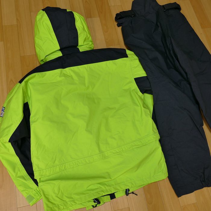 ダイワ グレートバンフ DAIWA GREAT BANFF GW-3000 フィッシングダウンウエア 上下組 メンズM 防寒/防風 セットアップスーツ ジャケット_3